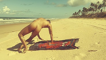 Nudist Beach - Dan naked and hard jerking off on the beach