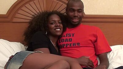 A Hot Ebony Amateur Couple - Jordan Love &amp; Doran W