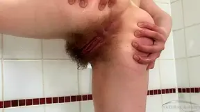 Lizzie Tripp Gets Wet And Clean In Her Bathtub, Playing With Her Dark Bulging Bush The Whole Time