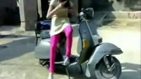 Stunning pick up Indian girl ready to spread her legs on cam