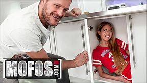 (Rebecca Volpetti) Is Pushed To Her Limit By (Ian Scott) And Getting Her Pussy Streched With All The Cock She Can Handle - Mofos