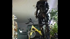 RoxinaInShinyCatSuit241005XXL.WMV