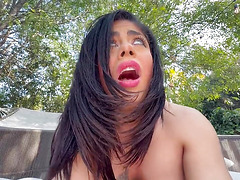 Experiencing the intimate viewpoint of Yanetfit, who is both pregnant and aroused, for the initial occasion.