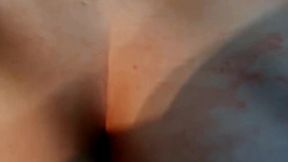 j adore me faire prendre par derriere et recevoir la bonne fessee que je ...