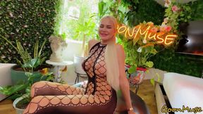 Sexy Elisa Bethann Is Getting Her Delicious Reward