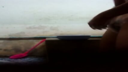 Kamera tersembunyi buat ngintip si tompel