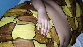 Raunchy Village Slattern Flaunts Sultry Saree & Blouse, Begs for Cock&#x1F32D;