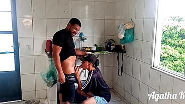 Sapatão não resiste a visita do amigo (Leo Ogro)