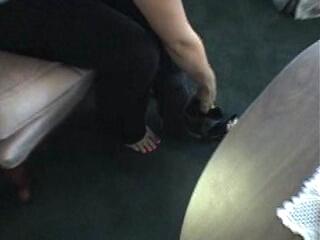 walking Cast Fetish !