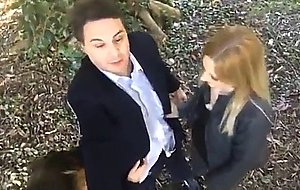 Italian guy sucked by prostitutes in park