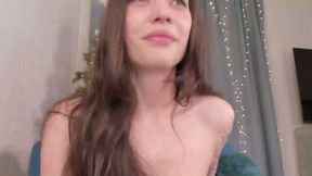 Moni Fox Private Show