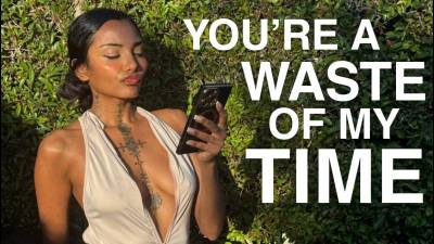 DESI BOMBSHELL IGNORES YOU