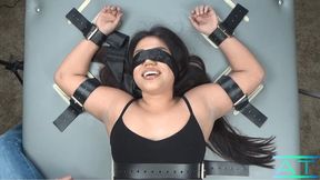 Ivy's Ticklish Armpits (WMV)