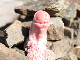 Rockman is the girthy Dwarf sex toy you've been looking for (Review!)