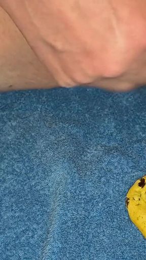 Cookie Cum Shot
