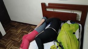 por fin logre follarme ala mejor amiga de mi esposa cuando se queda en casa que rica cojida es una gran puta