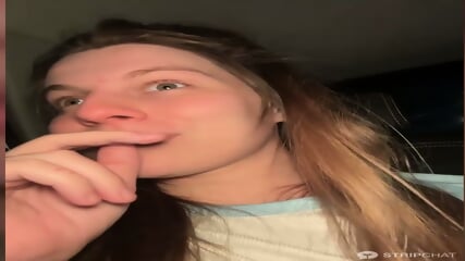 Uploading CtrlLove.mp4... Speed: