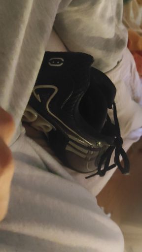 DirTy Junk Bro (DJ-Bro) keulen, wixen, sport Schuhe, anpissen