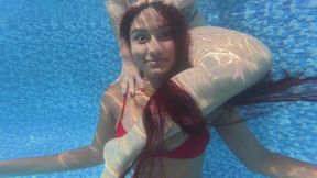 My stepsister wants to push me underwater