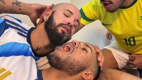 yuri gaucho - surucopa - gangbang no ritmo da copa - jogadores dotados entrando com bola e tudo!