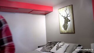 Maskurbate Lumberjack Hunk has a Nice Cock