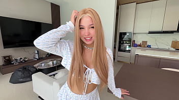 I didn'_t think this cutie liked to be fucked so hard