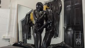 Gimp's Rubber Sex