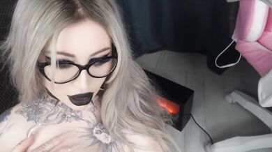 Fifteen inches deep thick lips gag on leather stepsister sloppy blake esperaba filming cum covered face messy bukkake