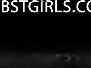 BOBSTGIRLS - Chrissy Plays!