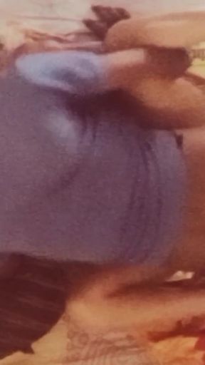 Din Mein aunty ko chod liya I fucked my aunt during the day   Clip 2