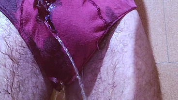 MaleSmell - update #piss - Pissing in my Red Underwear - Aug 31, 2025