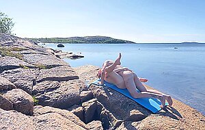 Remlic, solrig sex i naturen, et smukt par
