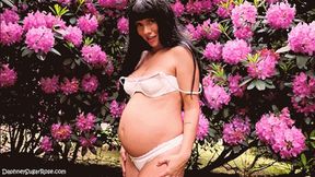 * 854x480p * 2nd Trimester Pregnant Goddess Belly Bump Maternity Photoshoot ( Belly Button ) -Mp4