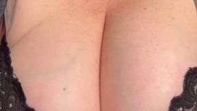 Sneezing powder and bouncy boob