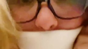 SHY NERDY COLLEGE GIRL FILMING HERSELF WHILE BBC STRETCHING HER TIGHT PUSSY AND ASSHOLE