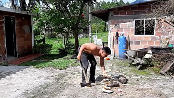 Wife is unfaithful with her husband&#039_s worker