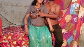 Indian husband wife injoy cupal sex