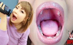 Sensual Selfies: Kaede Futaba's Intimate Mouth