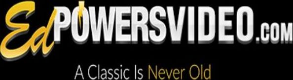 Swan and Samantha's lesbian pussy play session