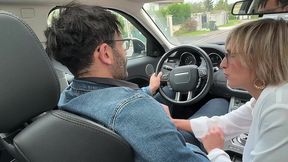 naturellement, didine prend la main sur sa sexualite...