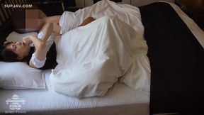teeing Off in the Dark - Asian Brunette&#039;s solo Shaved Dildo Show