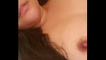 Gostosa gemendo gostoso - Parte 1