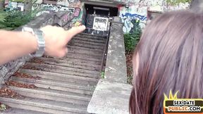 Cute amateur babe public fucked outdoor by blind sex date