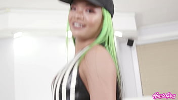 Paisley&rsquo_s Tight Pussy Stretched By Brickzilla&rsquo_s Massive Dick!