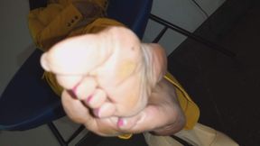 Ms. Yellow Jacket's After Party Sweaty Stinky Wide Size 6 Soles