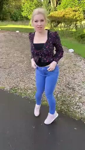 OUTSIDE PEE IN JEANS.
