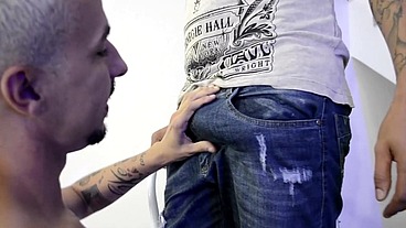 ACABEI FODENDO COM O PINTOR DA OBRA DOTADO