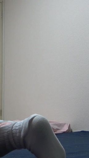 Only Japanese Girls' Apartment, No Bra Apron-style Student Uniforms, Miniskirts, Thong Panties, Cute Girl's Sexy Room Cleaning