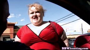 Skinny fucker ravishes heavy blonde