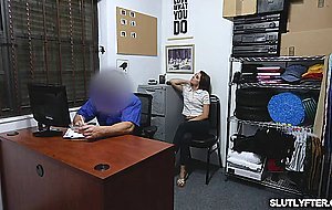 Brunette thief Ava Eden spreading her legs wide open and gets penetrated